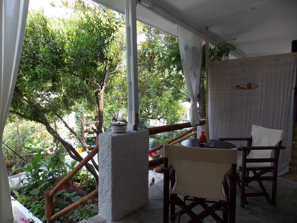 Отель Stamatia'S Garden Agnontas Экстерьер фото