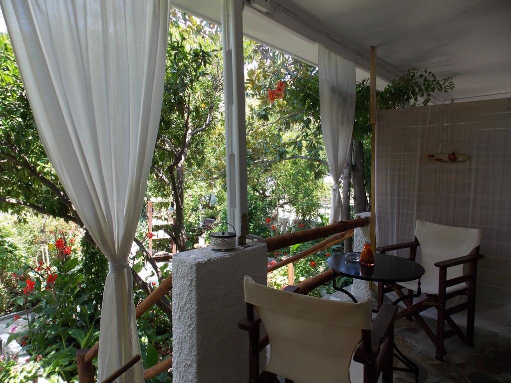 Отель Stamatia'S Garden Agnontas Экстерьер фото